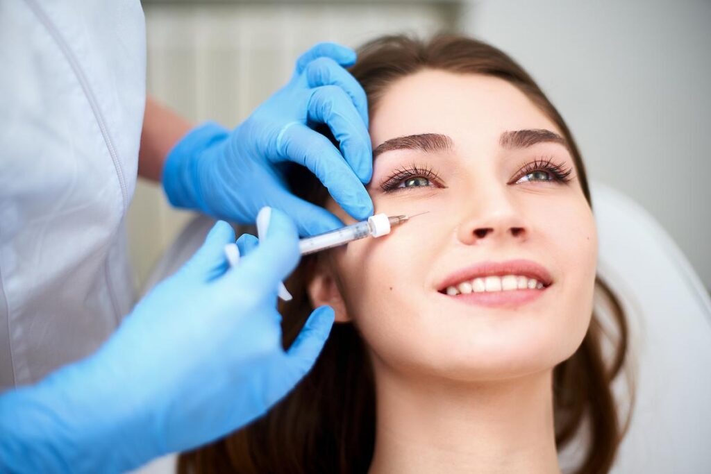 The services offered at aesthetics clinics: Botox, fillers, and laser treatments